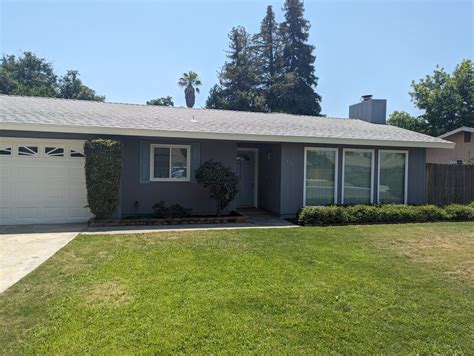 Rental Listings in 93292 .